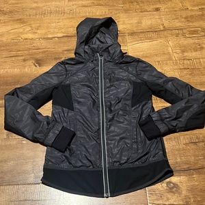 Black Ivivva jacket / windbreaker